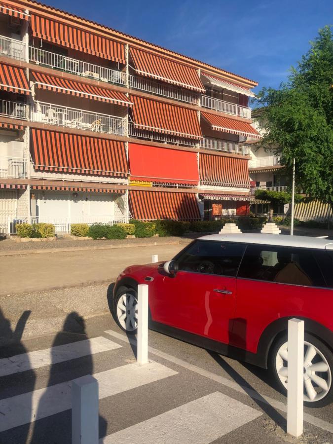 Apartment In Front Of Arrabassada Beach Tarragona Exterior photo