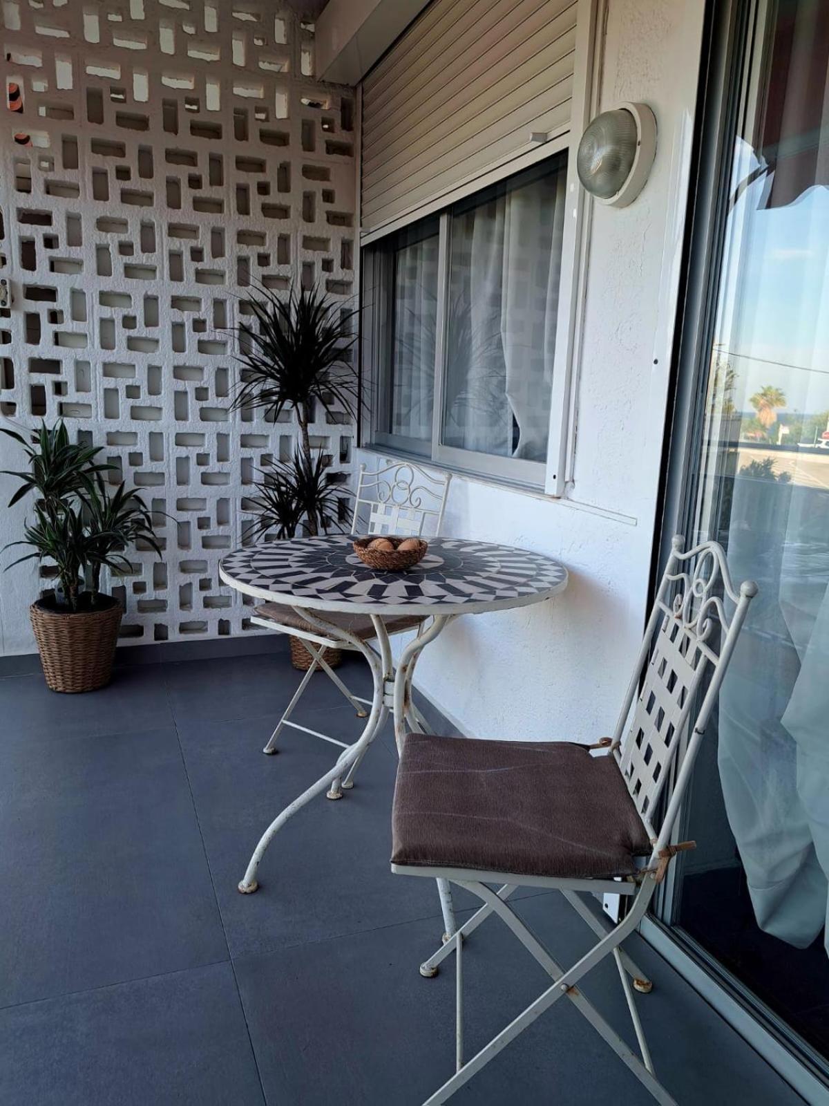 Apartment In Front Of Arrabassada Beach Tarragona Exterior photo